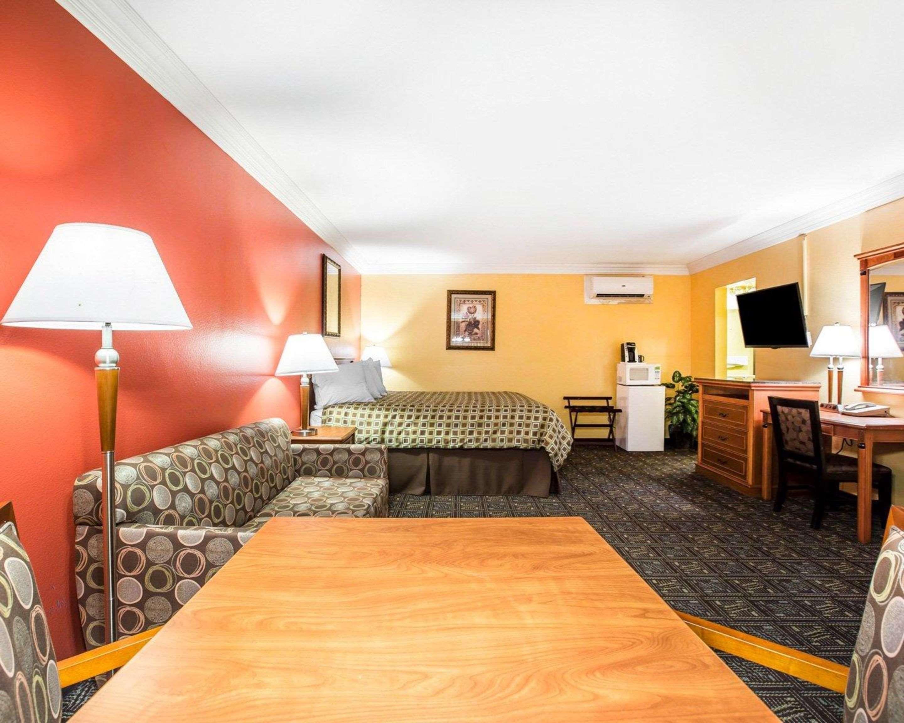 Rodeway Inn Old Town Temecula Eksteriør bilde